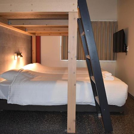 Shinsaibashi House Hotel Osaka Exterior photo