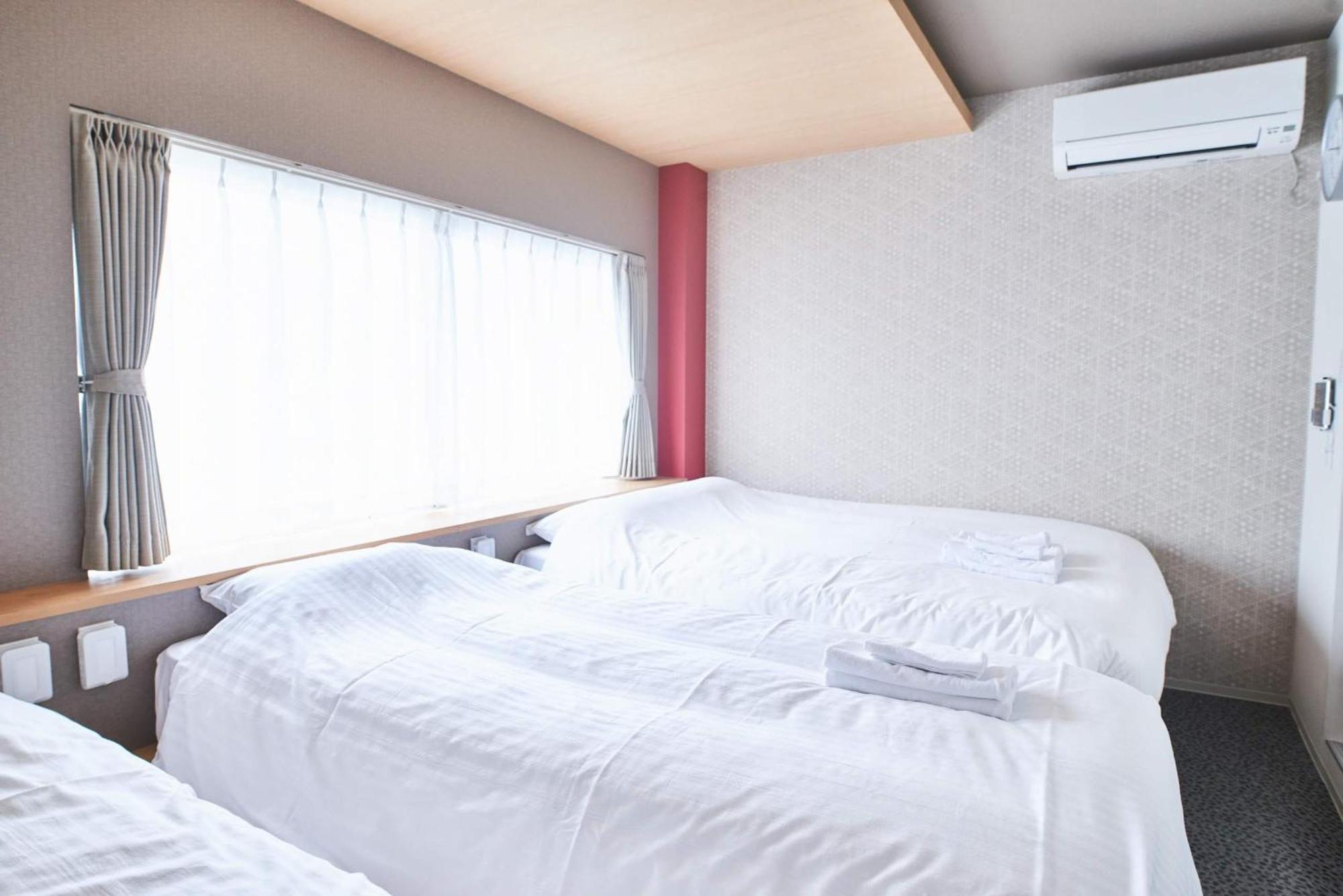 Shinsaibashi House Hotel Osaka Exterior photo