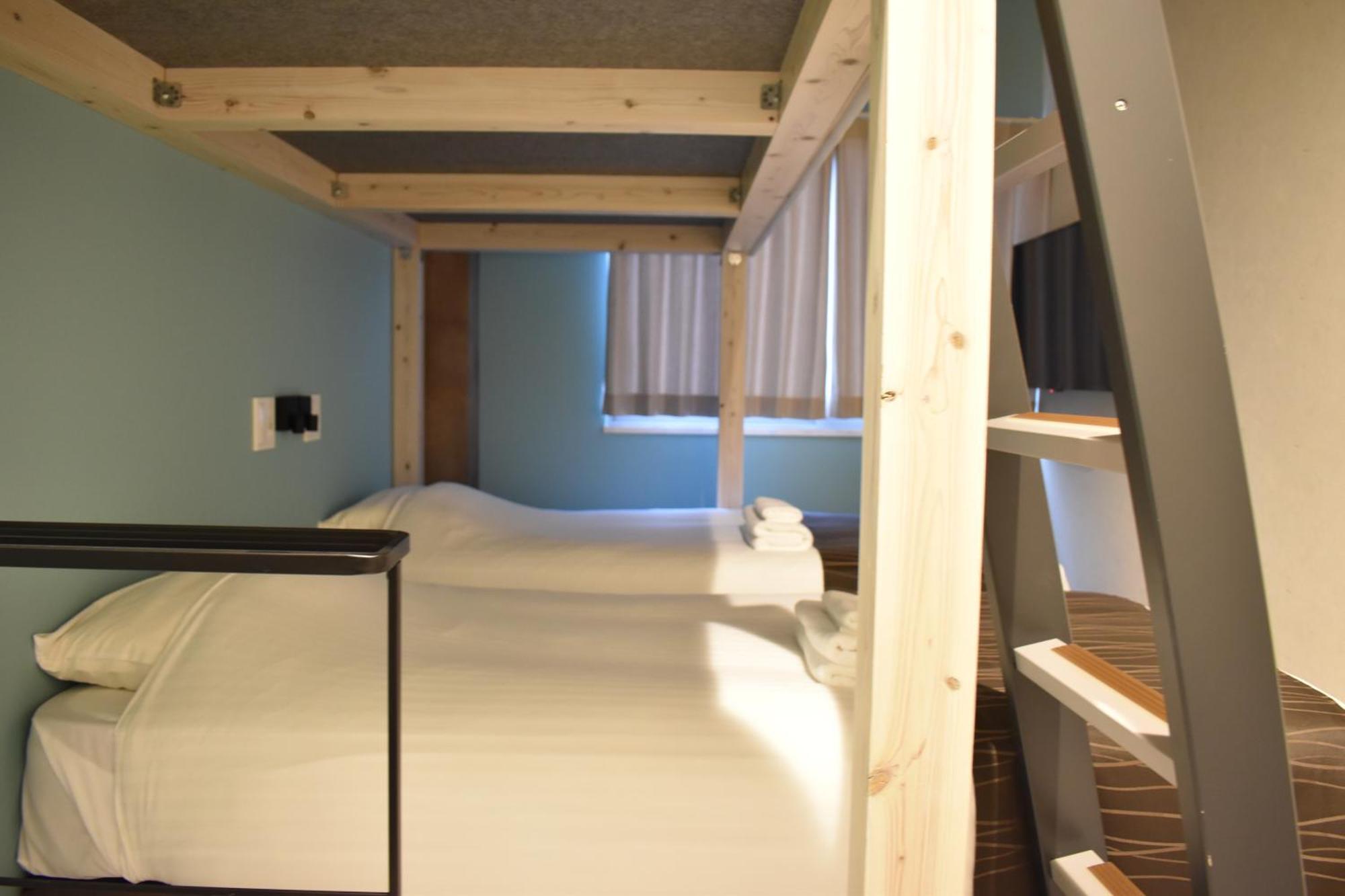 Shinsaibashi House Hotel Osaka Room photo