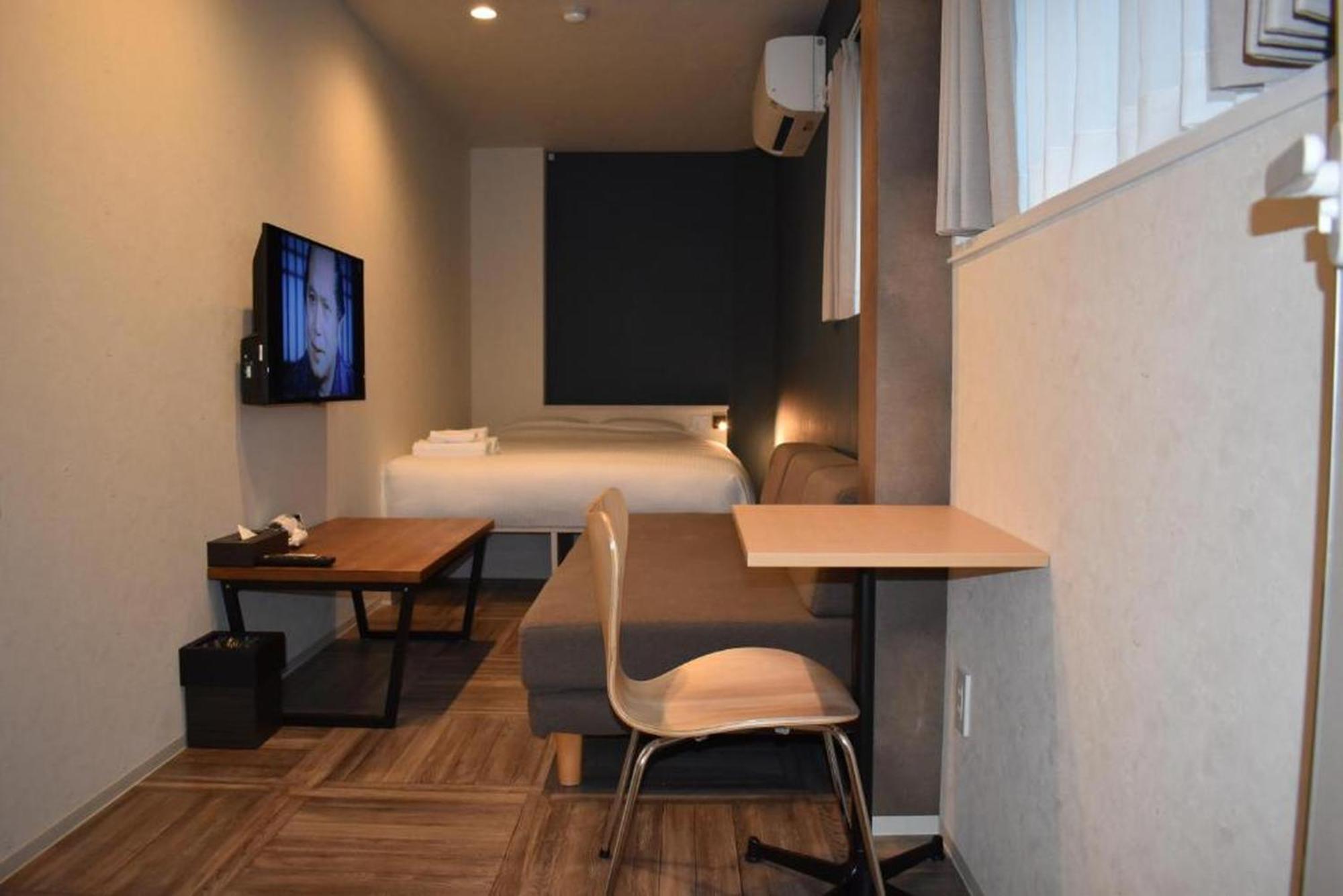 Shinsaibashi House Hotel Osaka Exterior photo